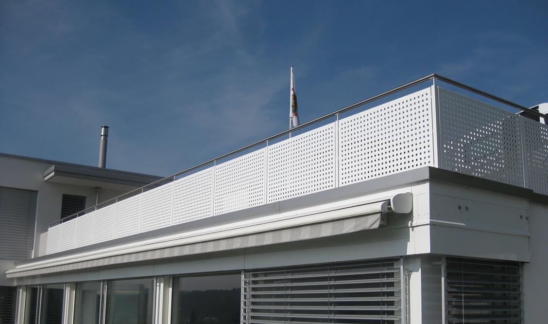 Terassen- und Balkongeländer, Absturzsicherungen